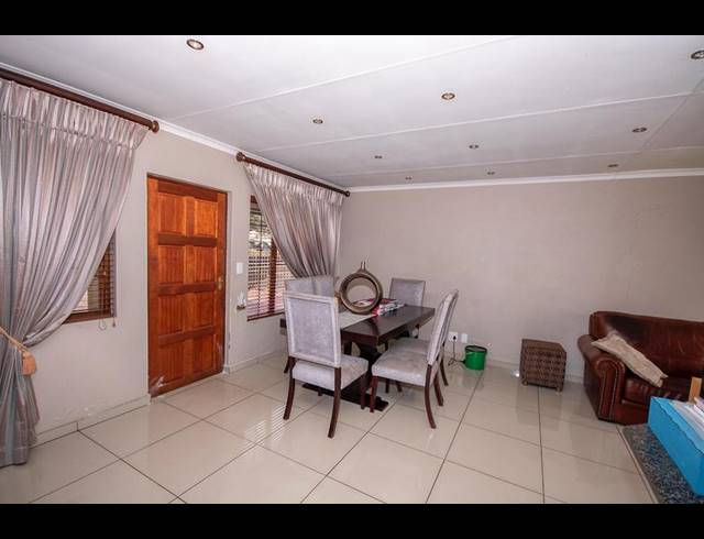 3 BEDROOM HOUSE FOR SALE IN MEYERSIG LIFESTYLE ESTATE